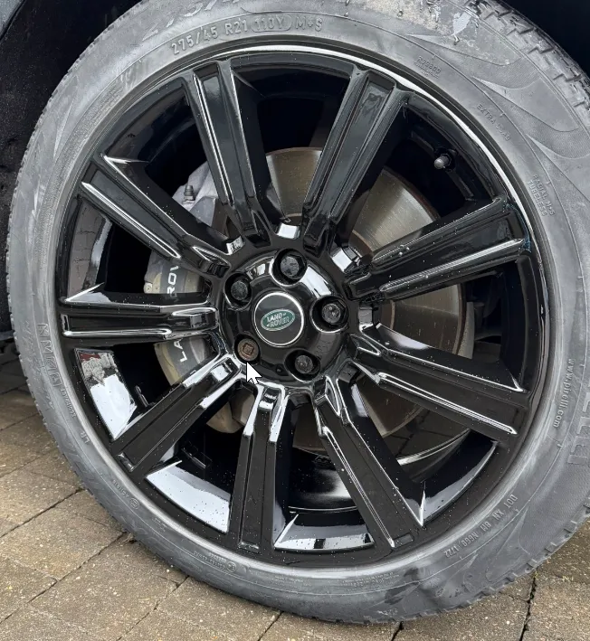 Range Rover alloy after full refurb · gloss black