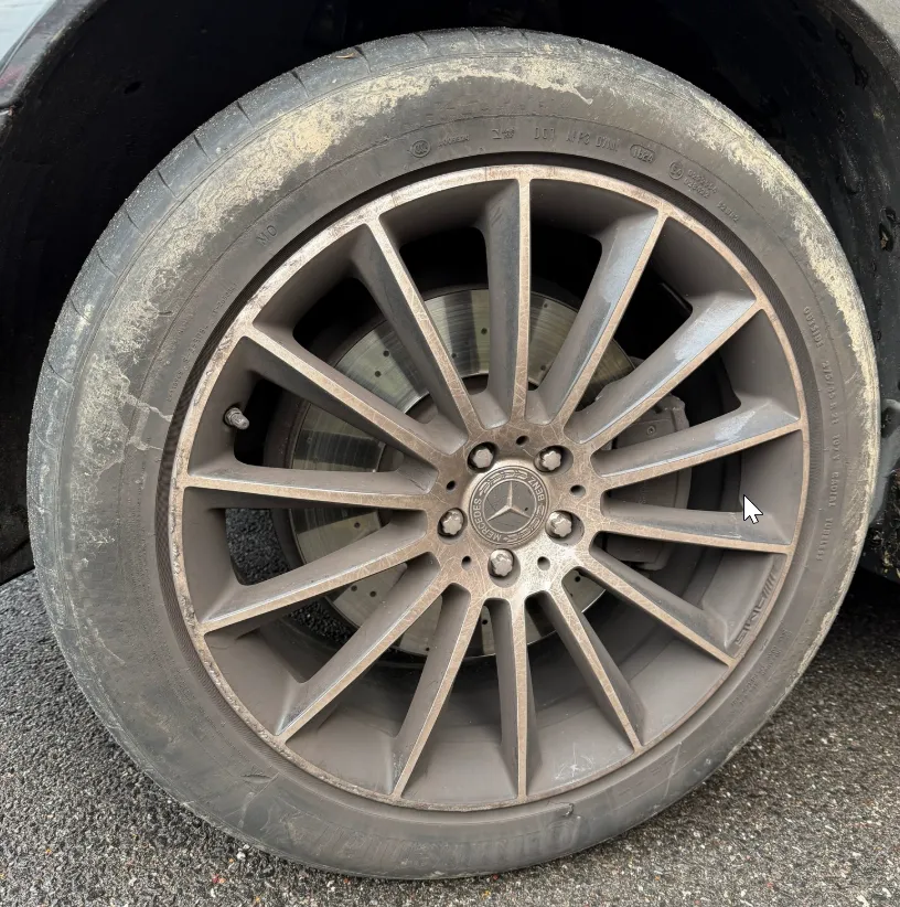 Mercedes alloy before refurbishment